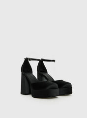 Vogel Platform Heels Black