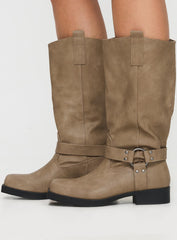 Wrecked Western Boots Beige