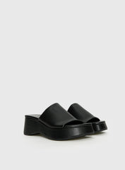 Therapy Cindy Sandals Black