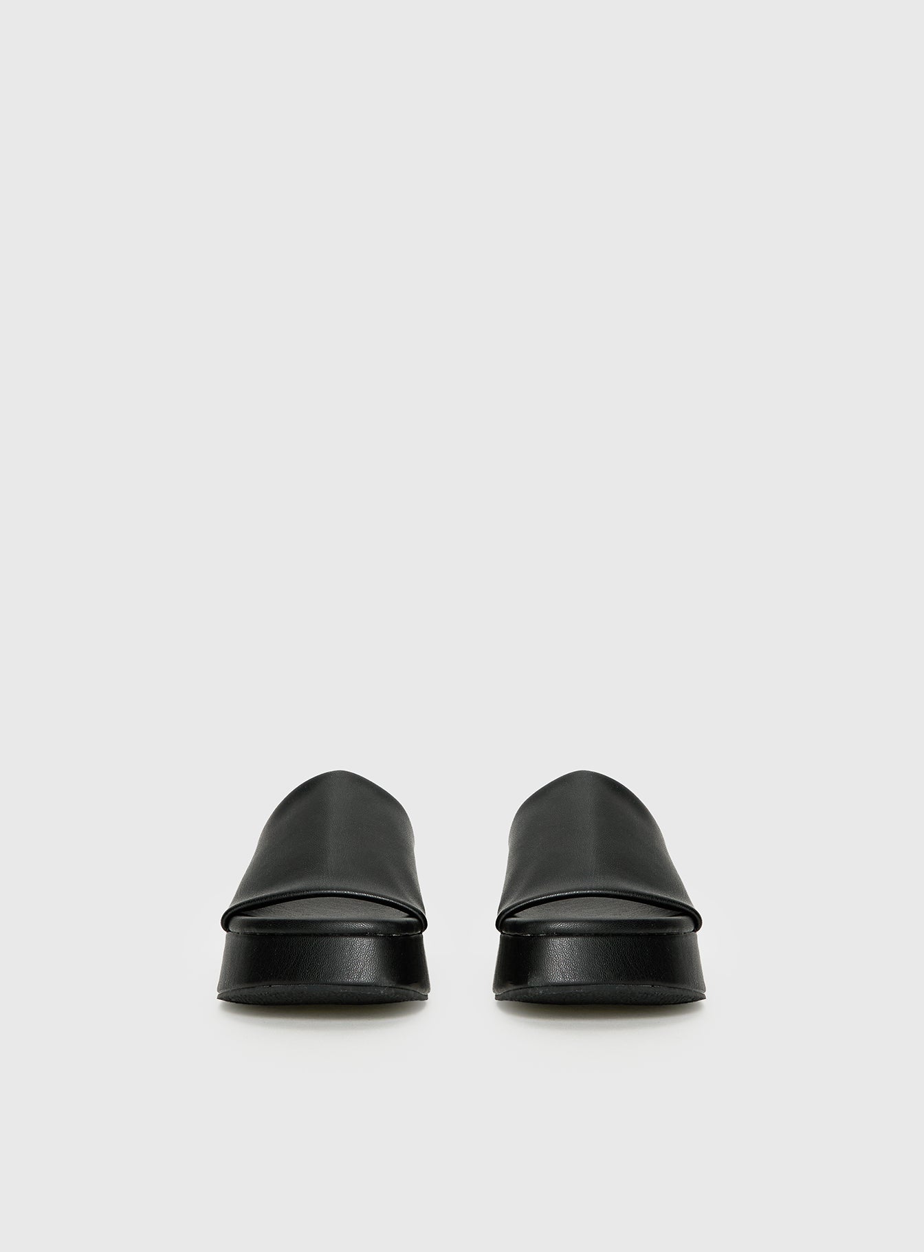 Therapy Cindy Sandals Black