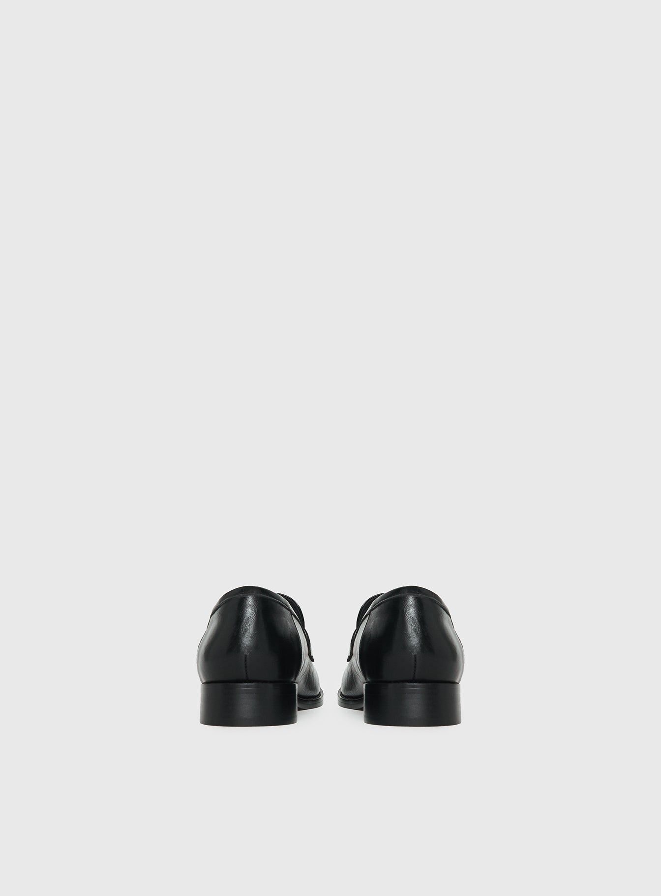 Ezra Loafers Black